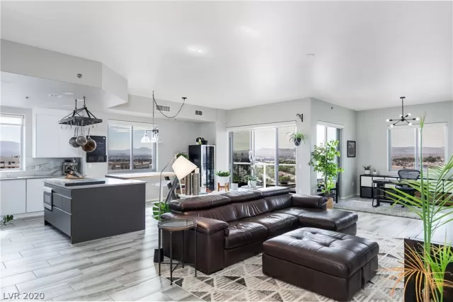 MLS: 2238702 Condo For Sale