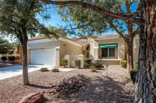 Photo #1: 2238724 Listing 