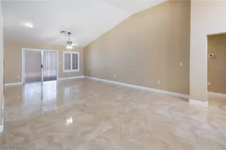 Photo #6: 2238724 Listing 