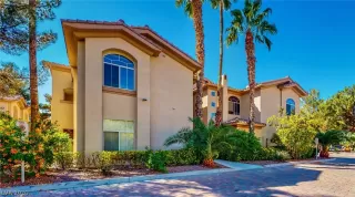 Photo #1: 2238736 Listing