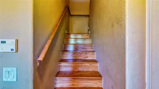 Photo #6: 2238736 Listing