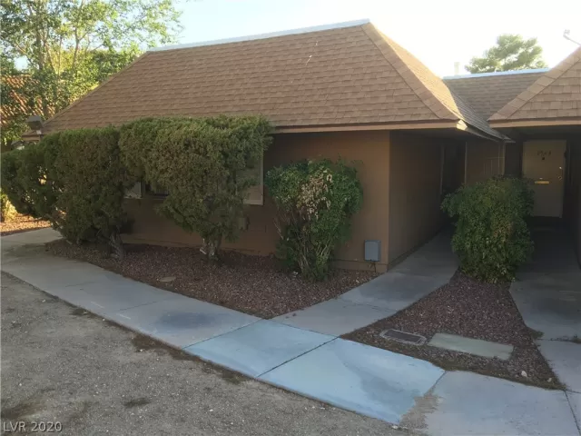 MLS: 2238757 Condo For Sale