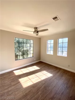 Photo #4: 2238809 Listing 