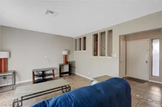 Photo #4: 2238820 Listing 