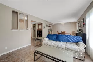 Photo #6: 2238820 Listing 