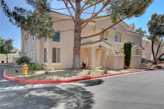 Photo #6: 2238826 Listing