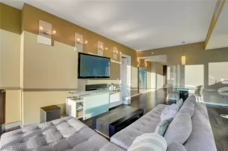 Photo #6: 2238828 Listing 