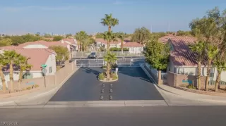 Photo #4: 2238919 Listing 