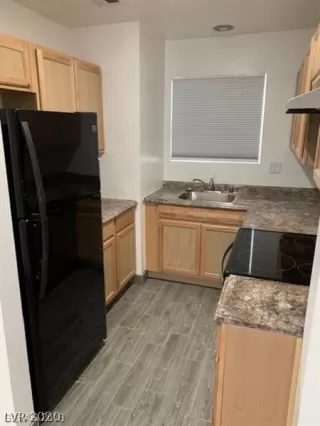 Photo #2: 2238940 Listing 