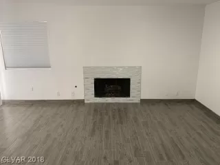 Photo #5: 2238940 Listing 