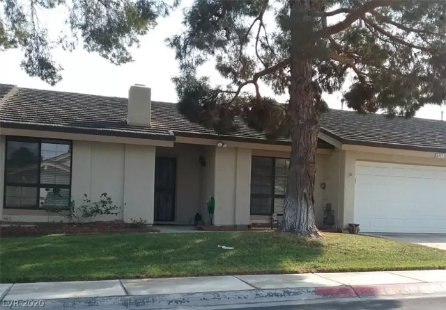 MLS: 2238946 Condo For Sale