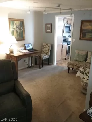 Photo #5: 2238946 Listing 