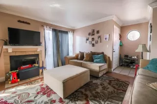 Photo #2: 2238948 Listing