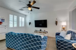 Photo #3: 2239013 Listing