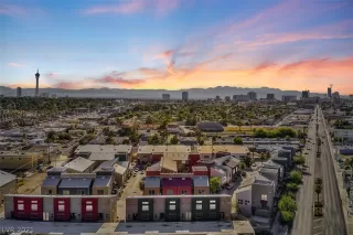 Photo #6: 2239016 Listing