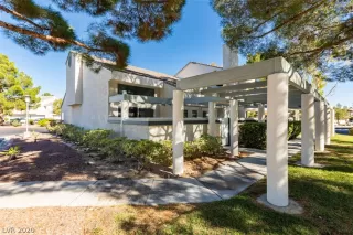 Photo #2: 2239035 Listing 