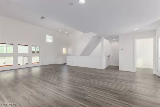 MLS: 2239040 Condo For Sale