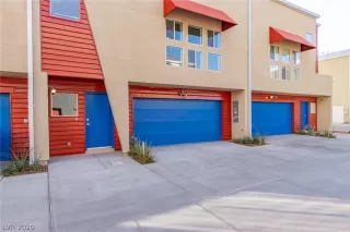 Photo #1: 2239040 Listing 