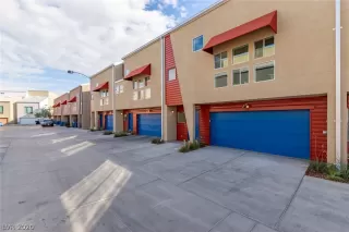 Photo #3: 2239040 Listing 