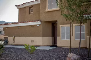 Photo #3: 2239049 Listing 