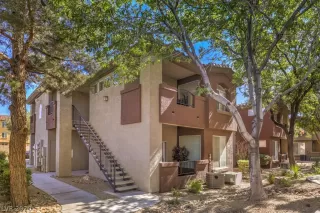 Photo #3: 2239068 Listing 