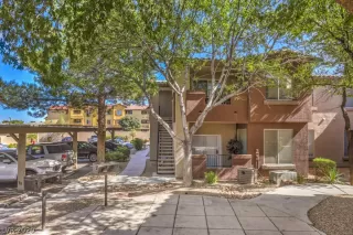 Photo #4: 2239068 Listing 