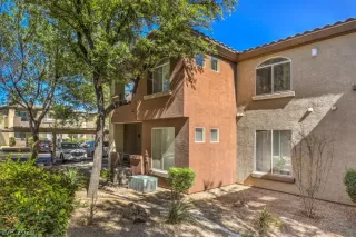 Photo #5: 2239068 Listing 