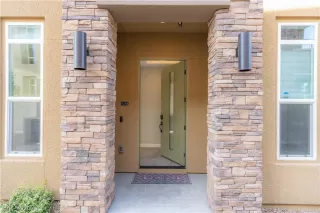 Photo #3: 2239092 Listing