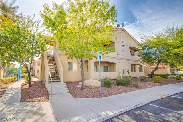 MLS: 2239132 Condo For Sale