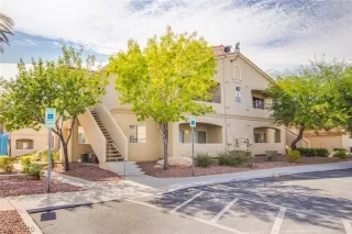 Photo #1: 2239132 Listing