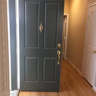 Photo #3: 2239198 Listing 