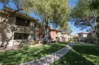 Photo #1: 2239217 Listing