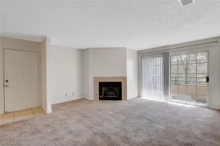 Photo #2: 2239248 Listing