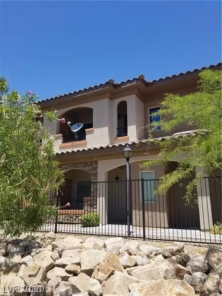 MLS: 2239255 Condo For Sale