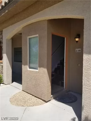 Photo #2: 2239255 Listing 