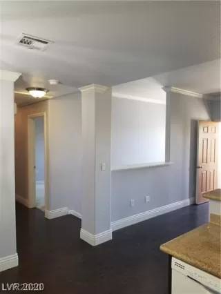 Photo #5: 2239255 Listing 