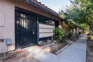 Photo #1: 2239282 Listing 