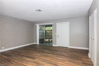 Photo #6: 2239282 Listing 