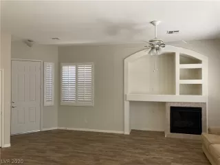 Photo #6: 2239287 Listing