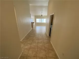 Photo #4: 2239293 Listing 