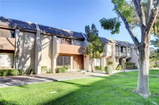 Photo #1: 2239294 Listing