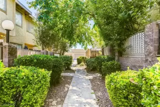 Photo #1: 2239305 Listing 