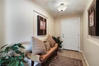 Photo #2: 2239370 Listing