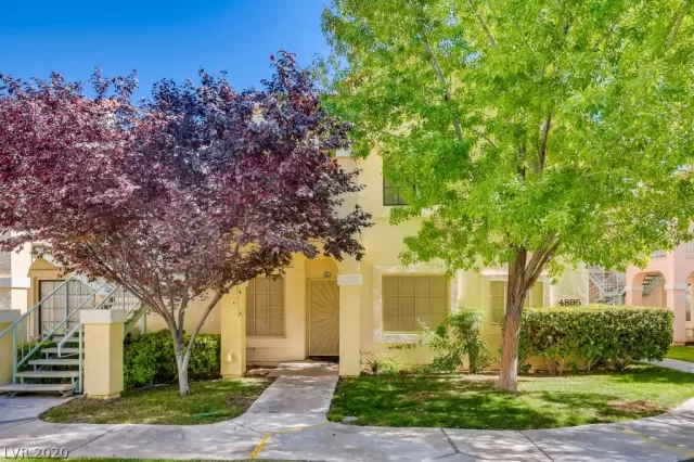 MLS: 2239382 Condo For Sale