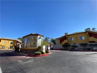 Photo #3: 2239460 Listing 