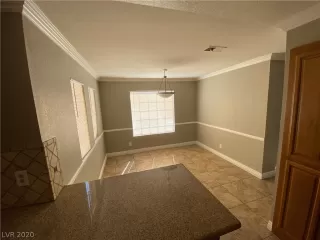 Photo #5: 2239460 Listing 