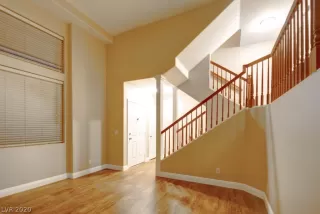 Photo #6: 2239461 Listing 