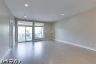 Photo #4: 2239502 Listing 