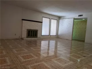 Photo #4: 2239515 Listing 