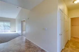 Photo #1: 2239581 Listing